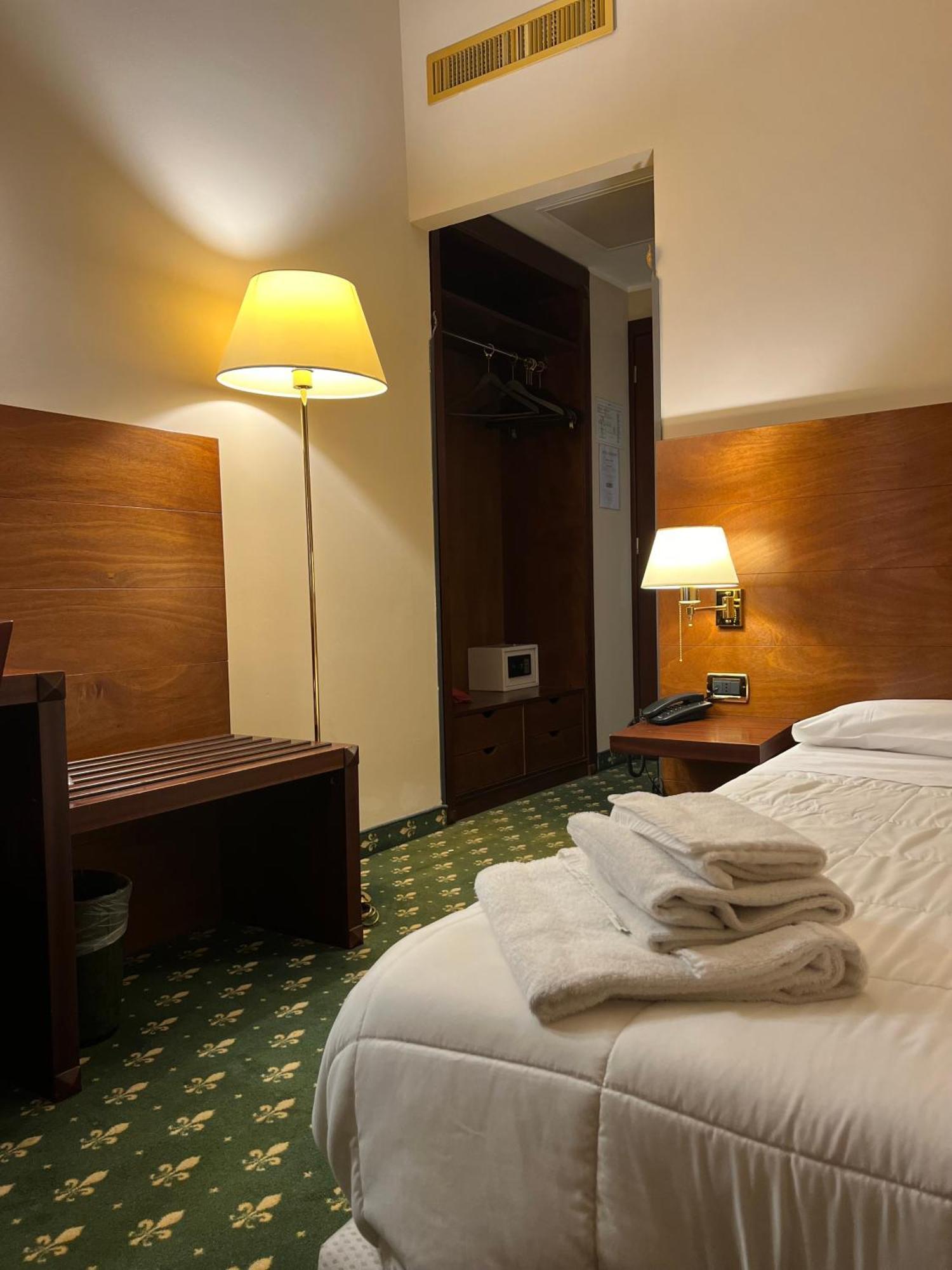 Hotel President Монтекатини Терме Екстериор снимка