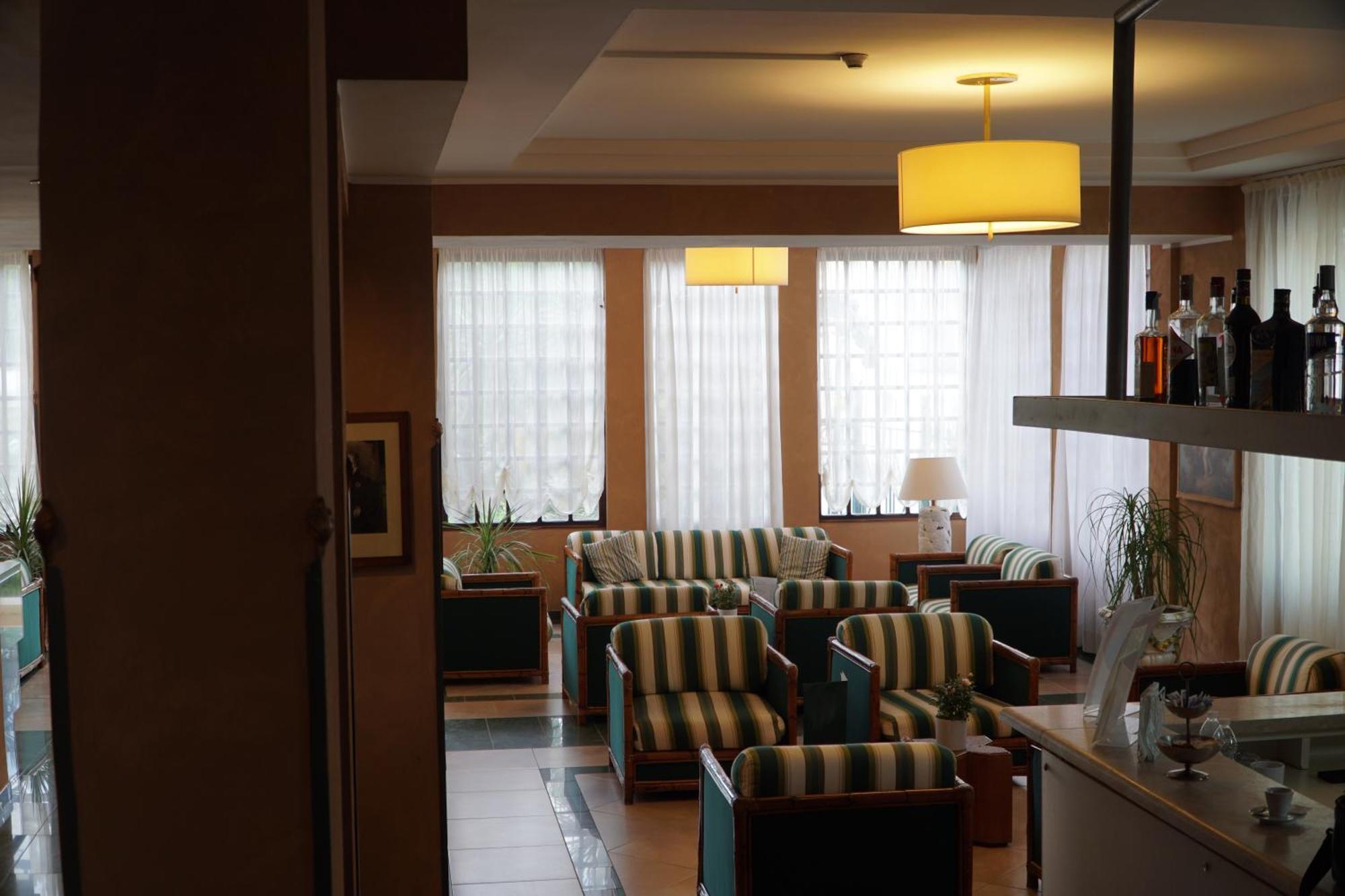 Hotel President Монтекатини Терме Екстериор снимка