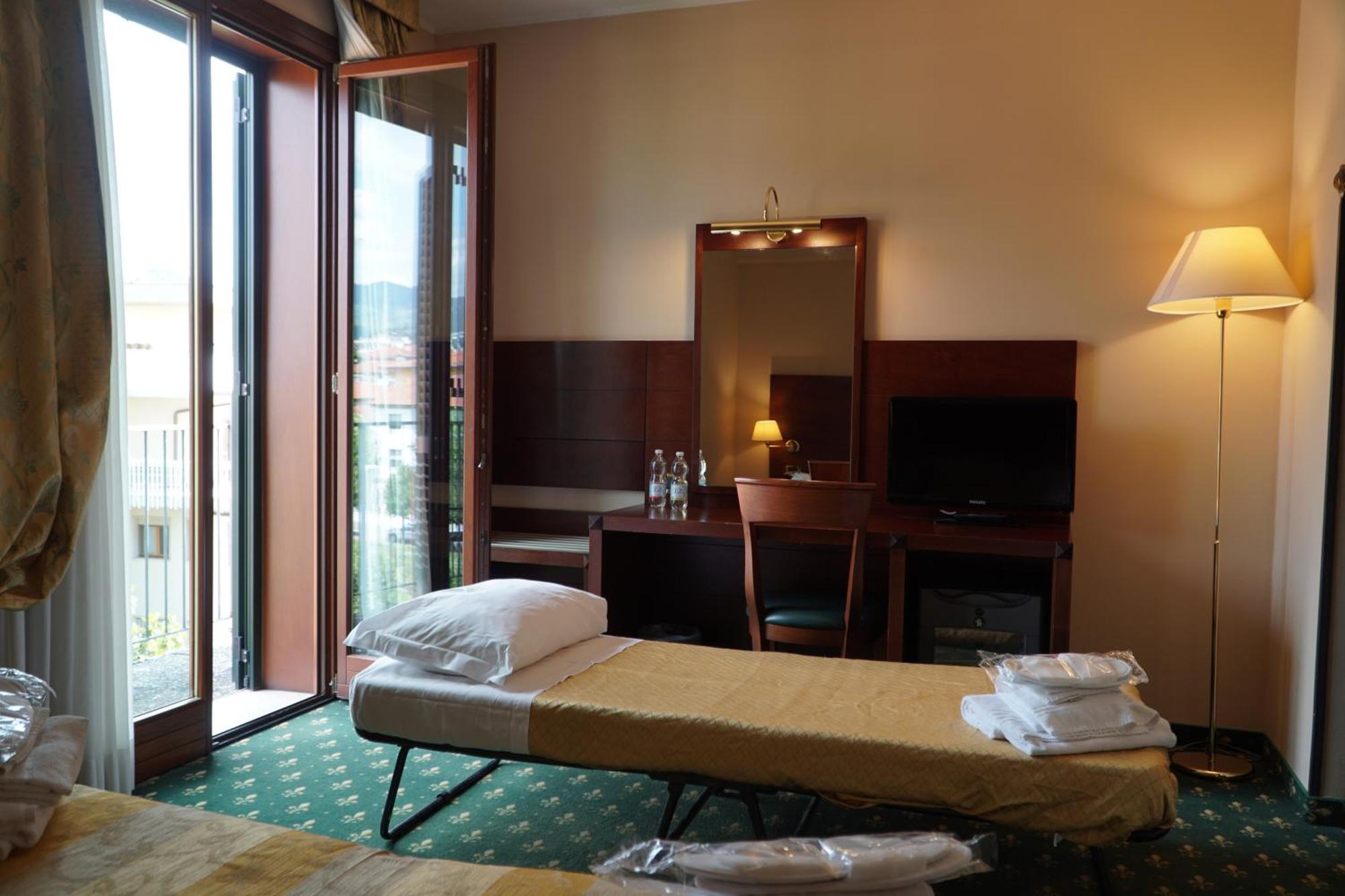 Hotel President Монтекатини Терме Екстериор снимка