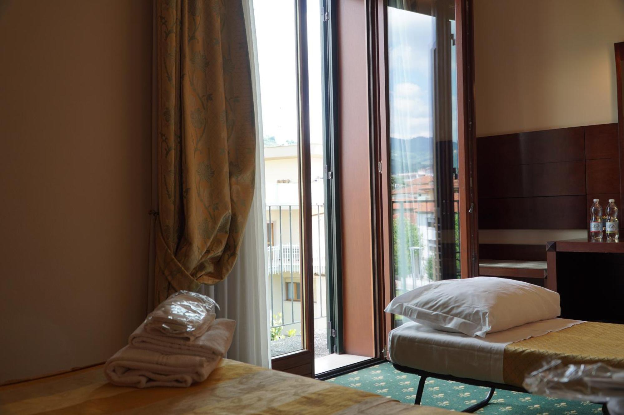 Hotel President Монтекатини Терме Екстериор снимка