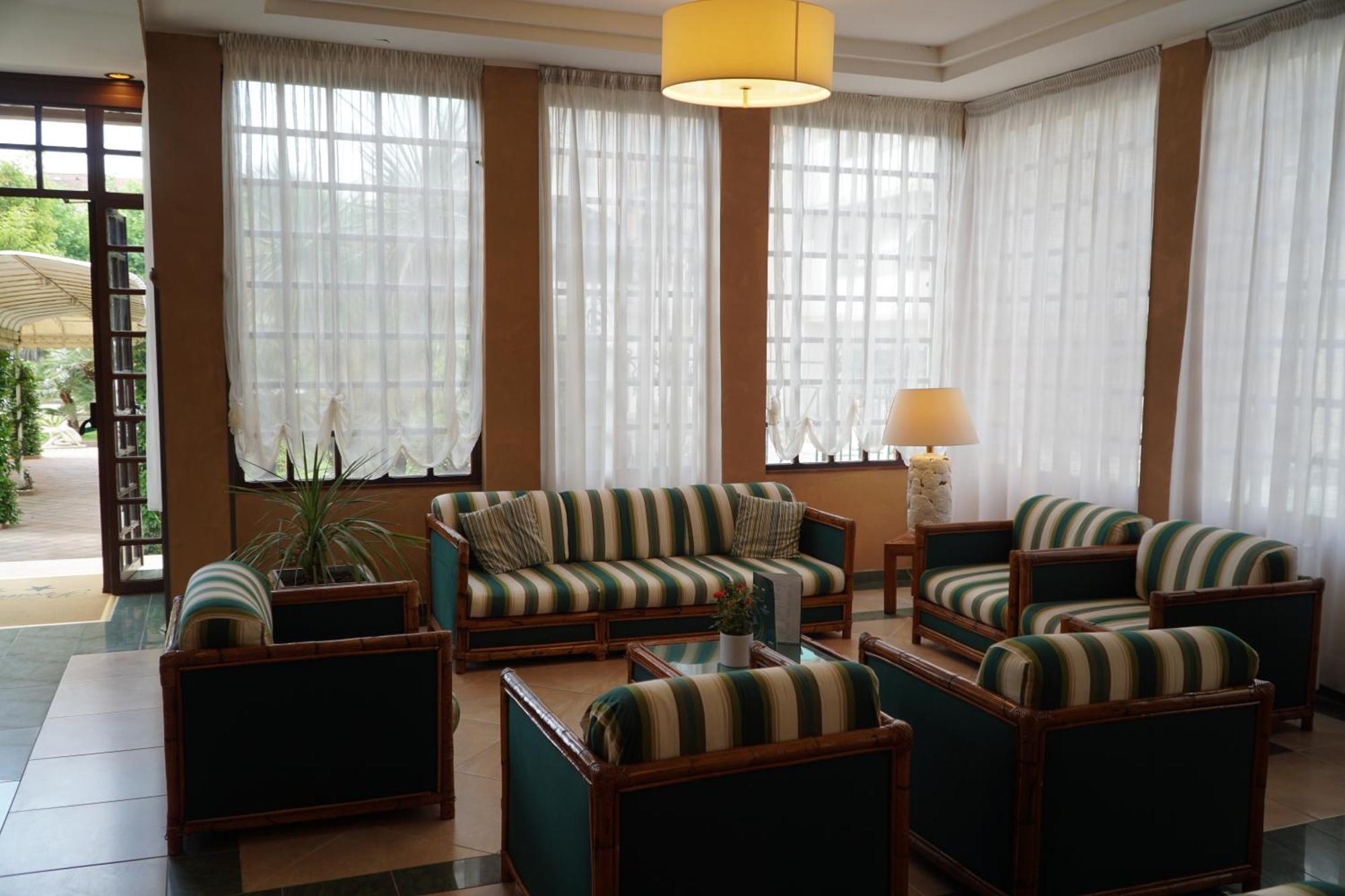 Hotel President Монтекатини Терме Екстериор снимка